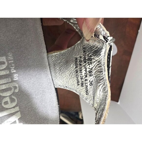 Alegria Women's Black & White Sandals With Adjustable Strap & Cutout Design Size - Picture 11 of 11